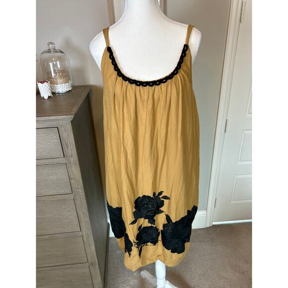 Tibi | Tan/Black Embroidered Balloon Hem Summer Dress | 8 - Picture 4 of 14